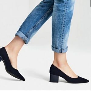 ZARA dark navy faux suede block heals size 6